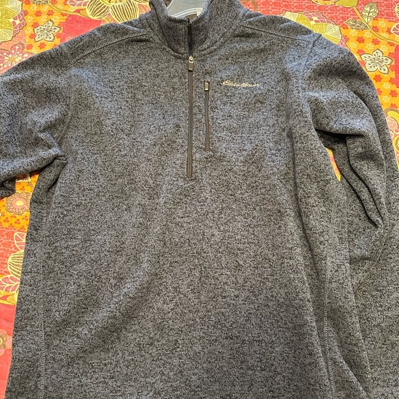 Eddie Bauer Large Tall Pullover - Picture 5 of 5